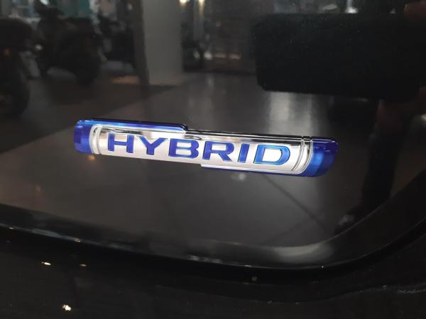 Suzuki Swift 1.2 HYBRID MT Comfort+