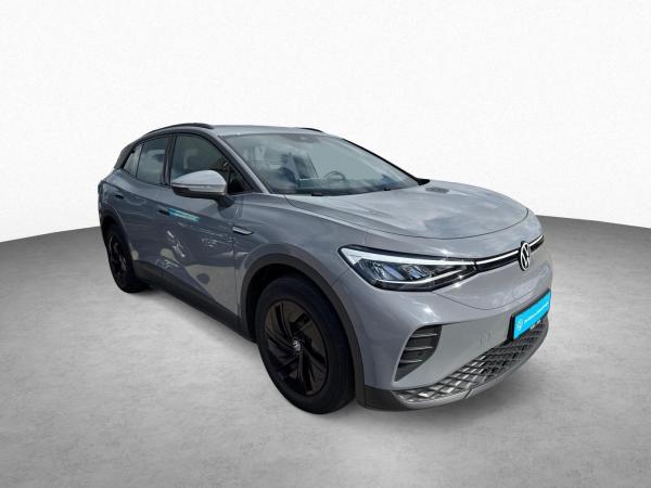 Volkswagen ID.4 Pure 55kWh NAVI PDC APP LED CCS