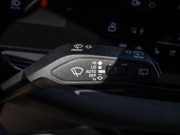 Audi A6 Avant e-hybrid quattro