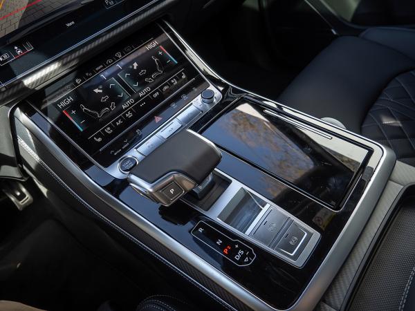 Audi Q7 SUV S line business TDI quattro