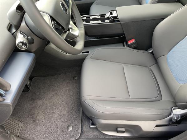 Volvo EX30 CC Twin Motor Performance AWD Cross Country U