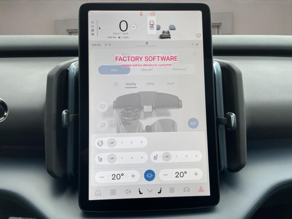 Volvo EX30 CC Twin Motor Performance AWD Cross Country U