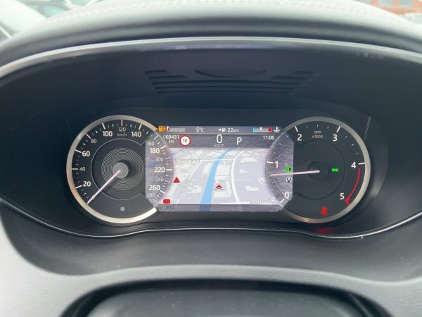 Jaguar E-Pace D165 R-Dynamic SE AWD AHK LED Kamera Leder