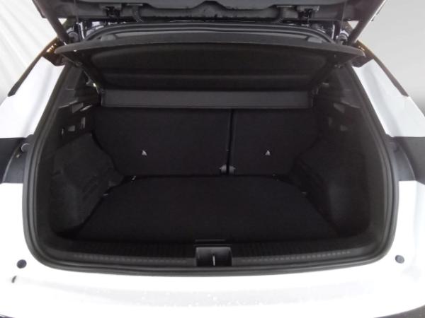 Renault Austral Iconic Esprit Alpine E-Tech Full Hybrid Renault Austral Iconic Esprit Alpine E-Tech Full Hybrid