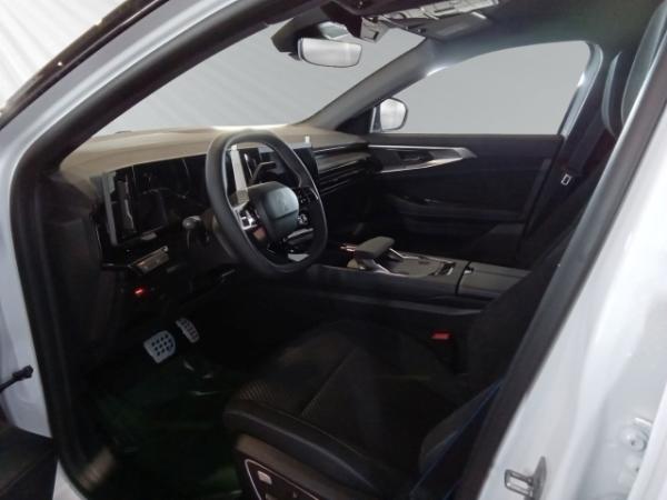 Renault Austral Iconic Esprit Alpine E-Tech Full Hybrid Renault Austral Iconic Esprit Alpine E-Tech Full Hybrid