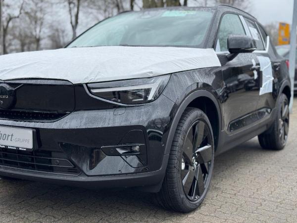 Volvo EX40 Twin Motor Performance AWD ULTRA - BLACK EDITION - Inkl. Anhängerkupplung! - Sofort lieferbar!