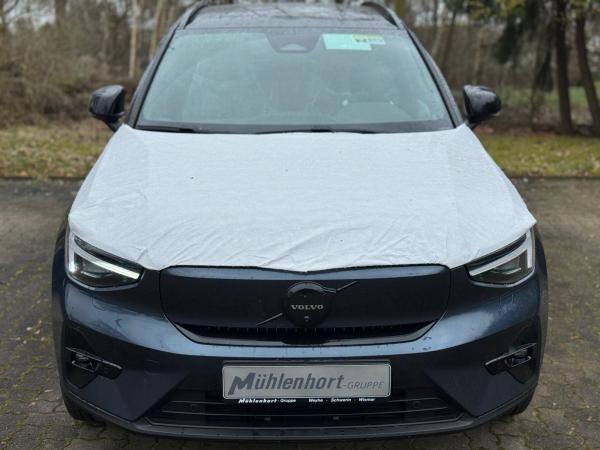Volvo EX40 Single Motor Extended Range PLUS - BLACK EDITION - Inkl Anhängerkupplung! - Sofort lieferbar!