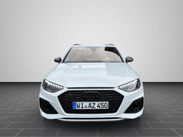 Audi RS4 | Massagekomfort bei voller RS-Power