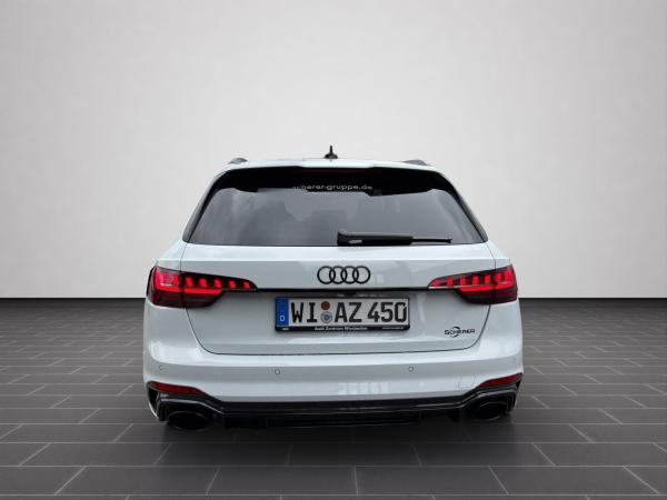 Audi RS4 | Massagekomfort bei voller RS-Power