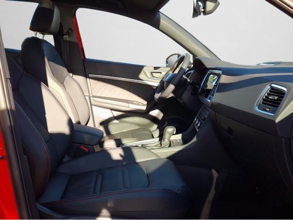 Seat Ateca FR 2.0 TDI DSG AHK Pano Standheizung Leder // SOFORT VERFÜGBAR!!