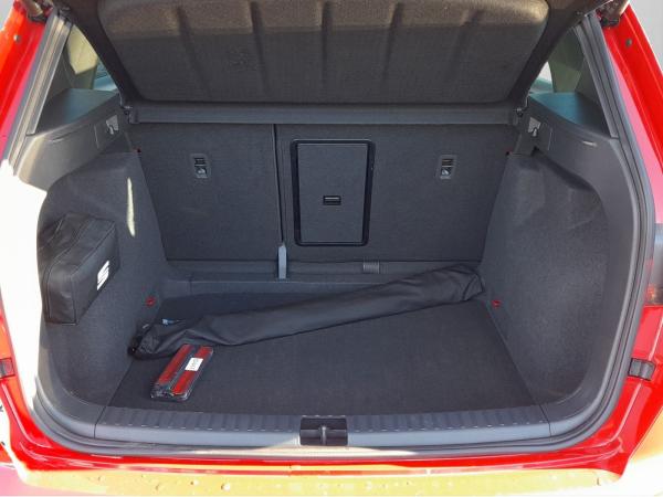 Seat Ateca FR 2.0 TDI DSG AHK Pano Standheizung Leder // SOFORT VERFÜGBAR!!