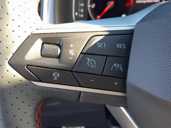 Seat Ateca FR 2.0 TDI DSG AHK Pano Standheizung Leder // SOFORT VERFÜGBAR!!