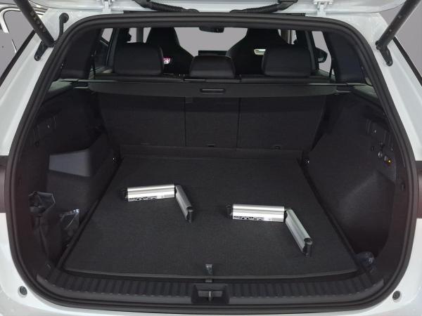 Skoda Kodiaq 2.0 TDI 4x4 Sportline Standhzg AHK HUD Fahrassist+