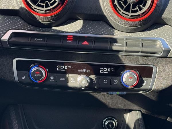 Audi Q2 35 TFSI Matrix/Navi/SHZ/Kamera/AHK/ACC