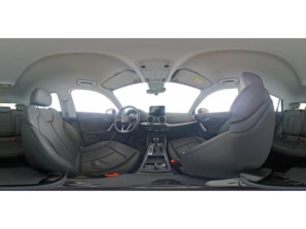 Audi Q2 40 TFSI quattro advanced Leder Navi ACC