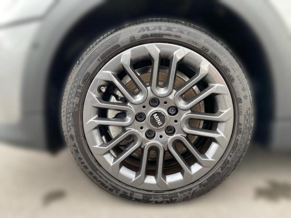 MINI Cooper C 5-Türer Classic Trim Paket S HUD LRH LED