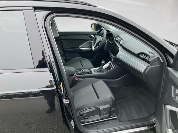 Audi Q3 ADVANCED 35 TFSI S-TRONIC AHK.ACC.VIRTUAL.ALU