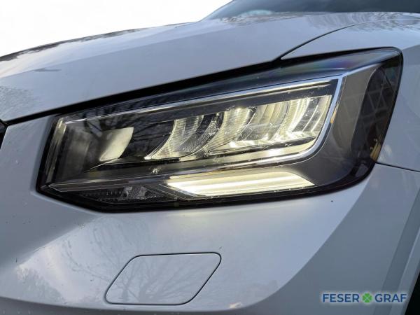 Audi Q2 S line 35 TFSI Navi/SHZ/Kamera/AHK/ACC