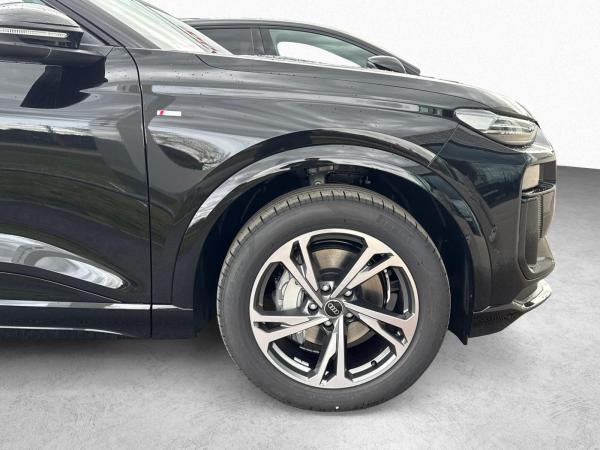 Audi e-tron Q6 SUV S line businessperf. *AHK*