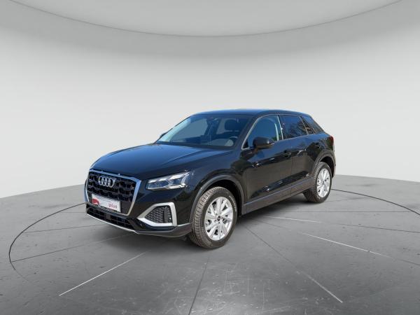 Audi Q2 advanced 30 TFSI MATRIX AHK CarPlay virtual Assistenzp. Anschlussgar.