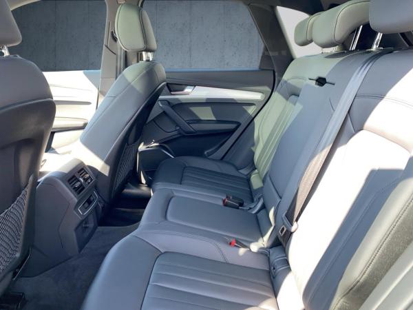 Audi Q5 50 TFSI e S line business qu. S tr. PANO Matr
