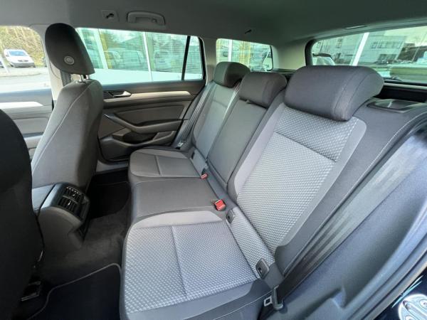 Volkswagen Passat Variant 2.0 TDI ACC+PDC+SHZ+RFK+KLIMA+LED