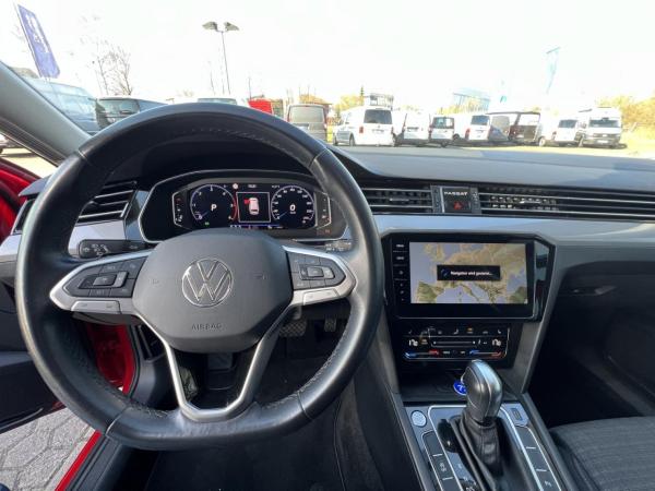 Volkswagen Passat Variant 2.0 TDI ACC+SHZ+PDC+RFK+NAVI+LED
