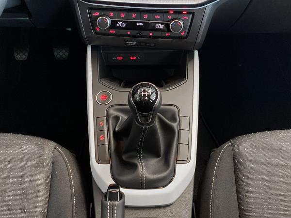 Seat Arona 1.0 TSI Style Navi CarPlay Keyless PDC