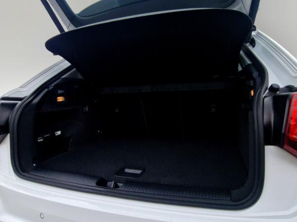 Audi Q2 advanced 30 TFSI 17" LED NAVI PDC SHZ 5J.GAR.