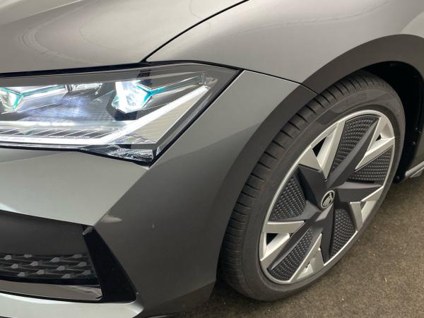 Skoda Superb Combi Sportline 2.0 TDI 150 PS DSG *SOFORT VERFÜGBAR* Skoda Superb Combi Sportline 2.0 TDI 150 PS DSG *SOFORT VERFÜGBAR*