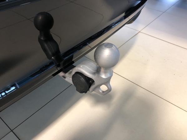 Skoda Superb Combi 2.0 TDI DSG Sportline