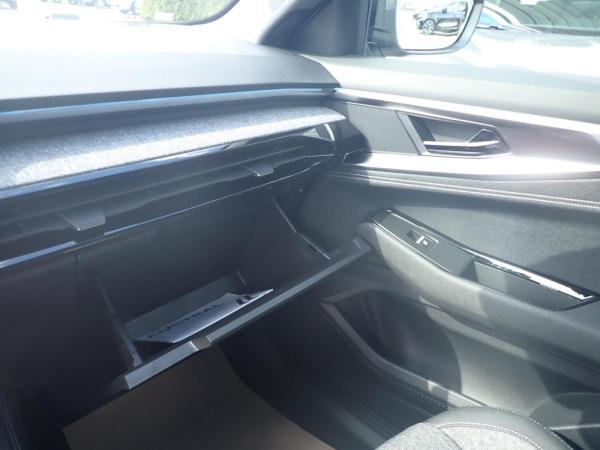 Renault Austral Techno Full Hybrid E-Tech 200