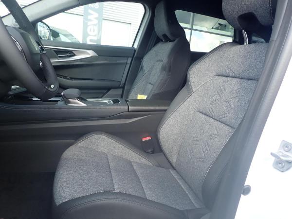 Renault Austral Techno Full Hybrid E-Tech 200