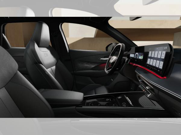 Audi Q3 e-hybrid neues Modell Vorb. AHK Rückfahrkamera