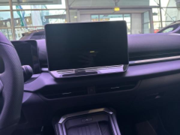 Volkswagen T-Roc R-Line 1.5l eTSI 110 kW (150 PS) DSG*Navi*IQ-Light*Head-up-Display*