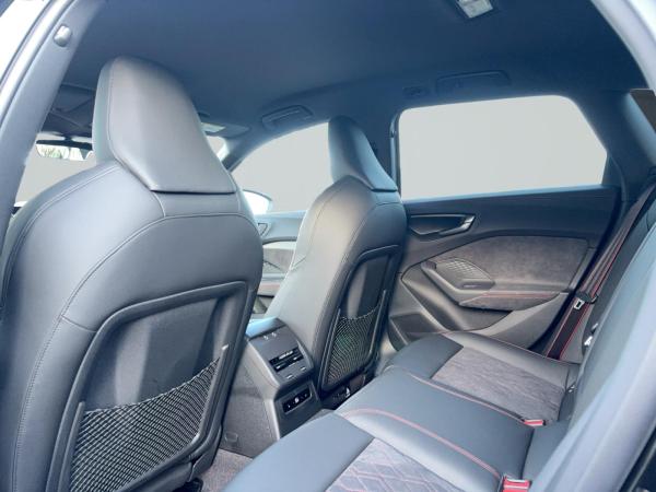 Audi A5 Avant e-hybrid quattro edition one Int. S AHK *SOFORT VERFÜGBAR*