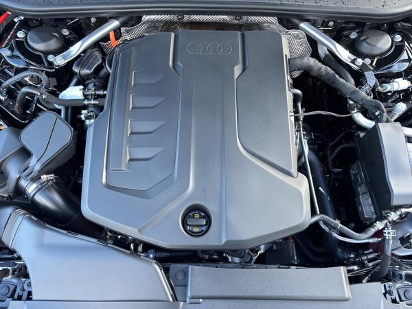 Audi A5 Avant e-hybrid quattro edition one Int. S AHK *SOFORT VERFÜGBAR*