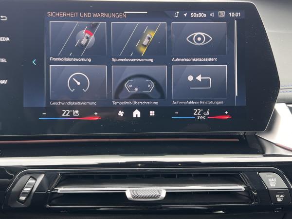 BMW X1 sDrive20i M Sportpaket ab 630? Brutto Leasing HK HiFi DAB LED AHK