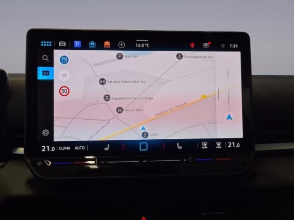 Volkswagen T-Roc 1.5 eTSI DSG Style+AHK+WR+NAVI+IQLIGHT+EAS