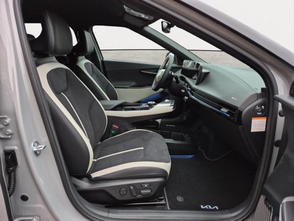 Kia EV6 GT-Line 84 AWD | WP | 20" | DRIVE | SOUND | TECH | Kia EV6 GT-Line 84 AWD | WP | 20" | DRIVE | SOUND | TECH |