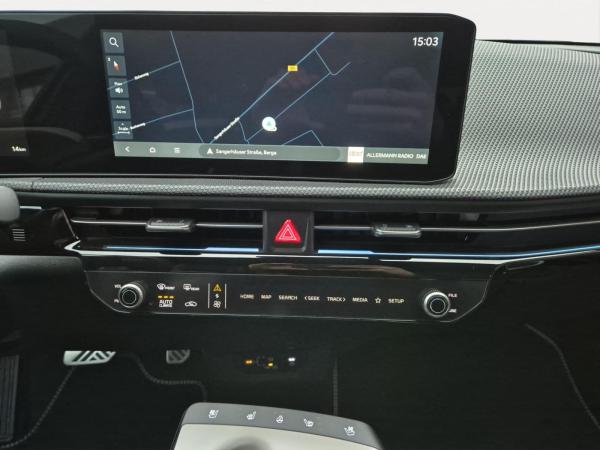 Kia EV6 GT-Line 84 AWD | WP | 20" | DRIVE | SOUND | TECH | Kia EV6 GT-Line 84 AWD | WP | 20" | DRIVE | SOUND | TECH |