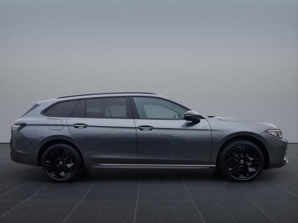 Volkswagen Passat 2.0 TDI DSG R-Line+AHK+WR+BLACKSTYLE+NAVI