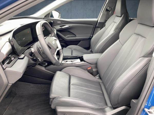 Audi Q6 e-tron Q6 SUV e-tron performance Matrix HUD 21 AHK 360