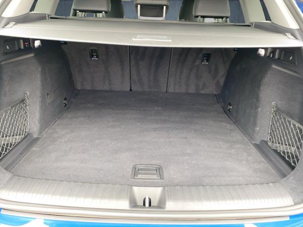 Audi Q6 e-tron Q6 SUV e-tron performance Matrix HUD 21 AHK 360