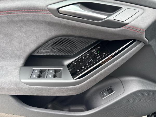 Audi A6 Avant S line business e-tron qu. 21 AHK Matri