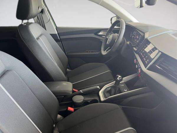 Audi A1 Sportback Advanced 30 TFSI PDC.KAMERA.LED.SHZ.GRA.5J-GARANTIE