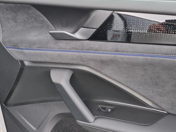 Volkswagen Tiguan Tiguan1.5 eHybrid DSG R-Line+WR+MATRIX+NAV