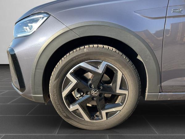 Volkswagen Taigo R-Line 1.5 TSI DSG AHK RFK NAVI MATRIX