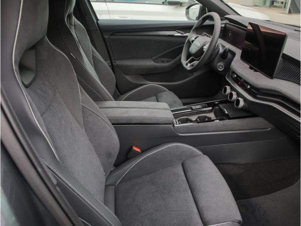 Skoda Superb Combi 2.0 TDI 4x4 Sportline DSG AHK Navi