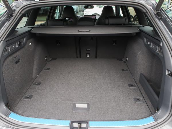 Skoda Superb Combi 2.0 TDI 4x4 Sportline DSG AHK Navi